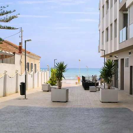 Appartement Sunny Coast Apt. 3br, 2baths, Ac & Heated Pool