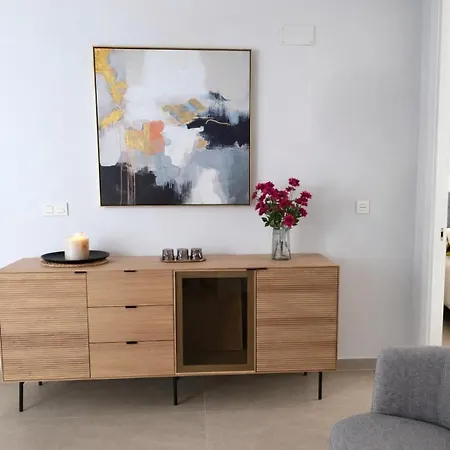 Sunny Coast Apt. 3br, 2baths, Ac & Heated Pool Appartement *